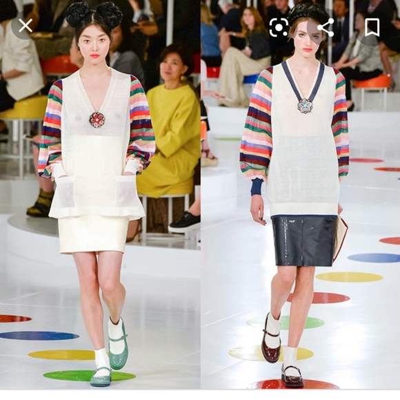 Chanel silk top - Picture 9 of 9